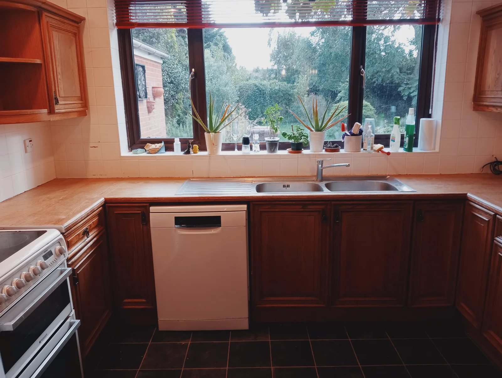 Kitchen fitting and renovation work carried out by Norwich Builders in Norfolk